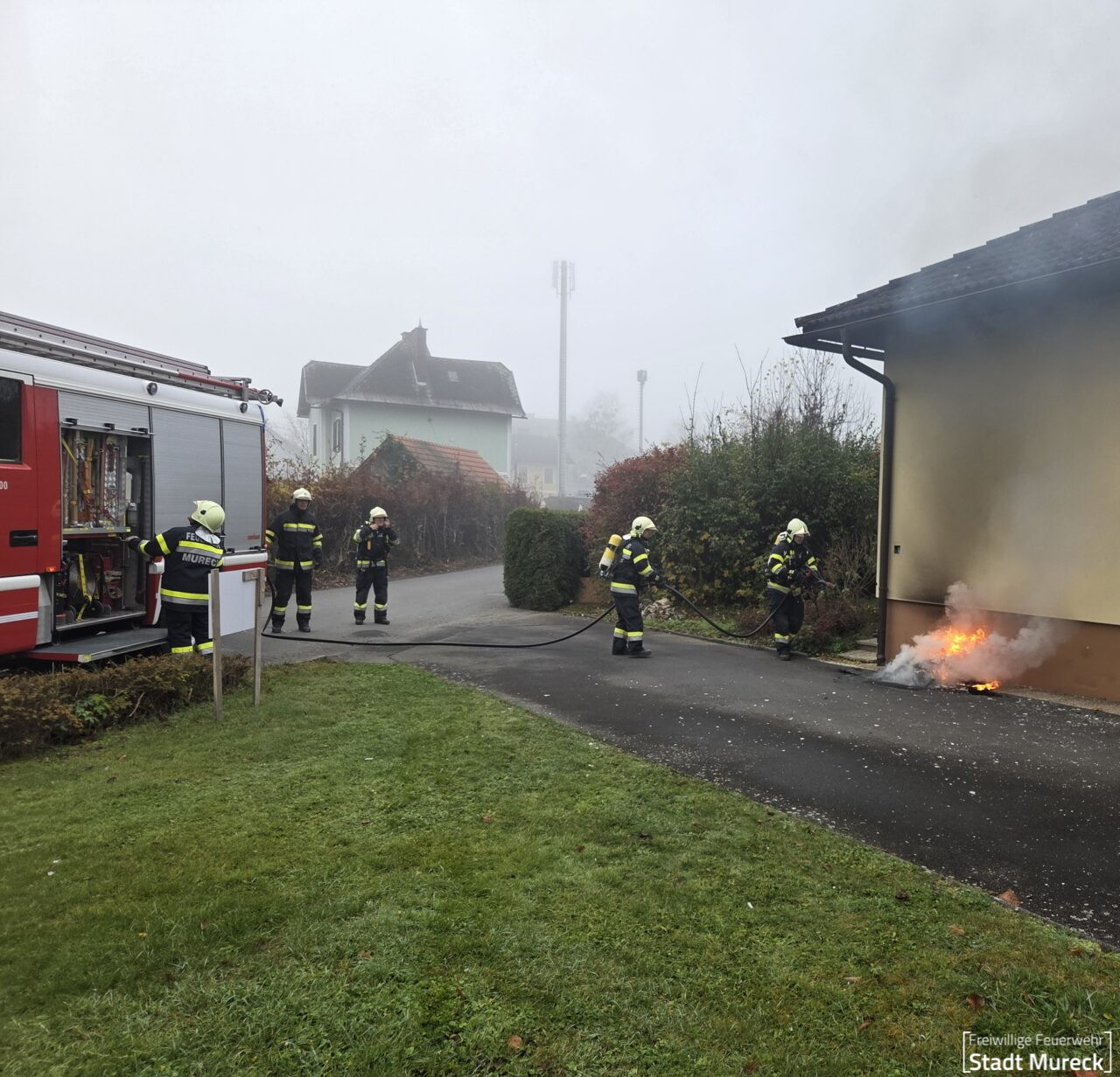 Featured image for “Brand einer Mülltonne”