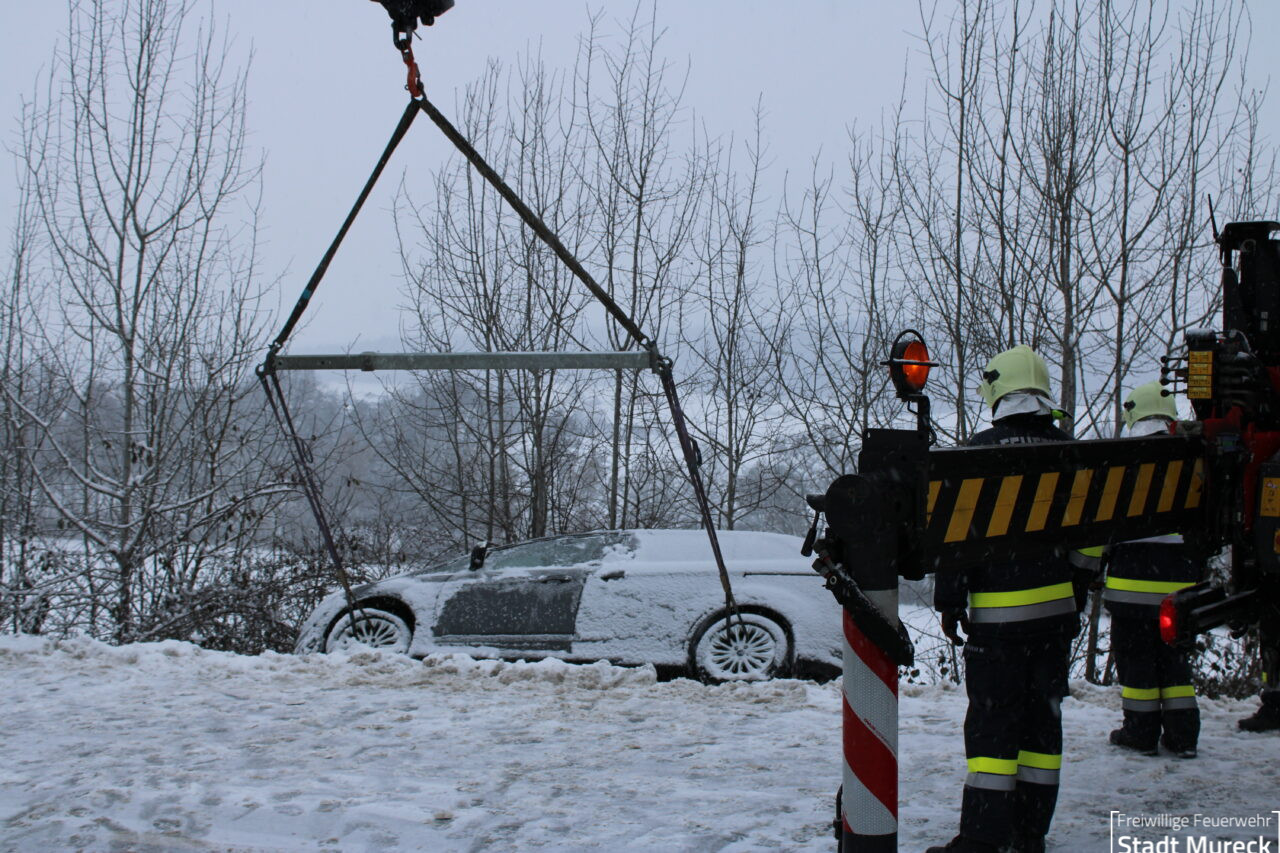 Featured image for “Verkehrsunfall PKW-Bergung”